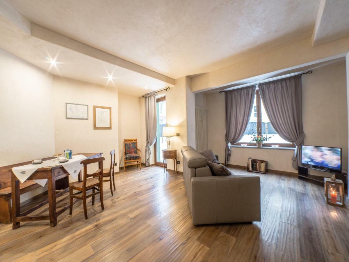 Maison Aosta Ngoại thất bức ảnh