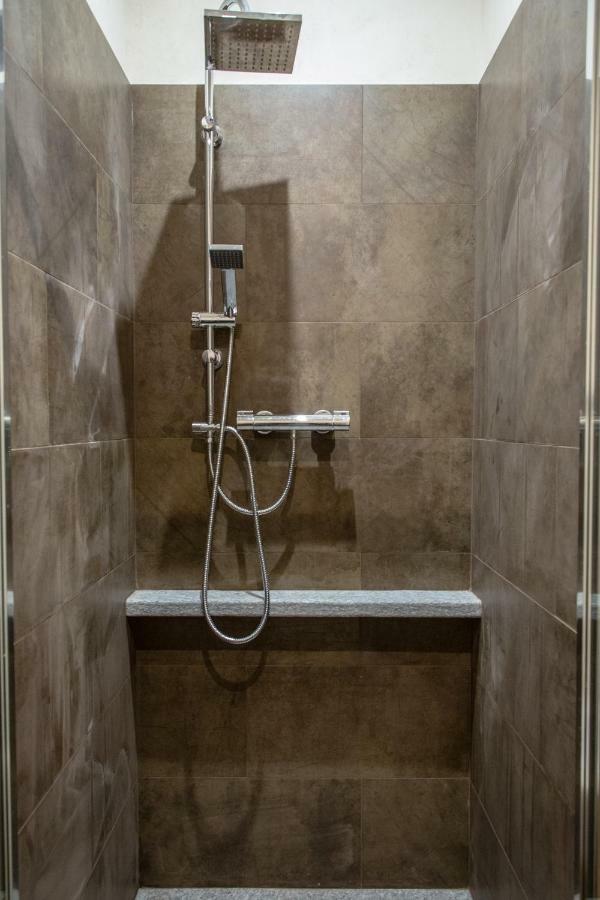 Maison Aosta Ngoại thất bức ảnh
